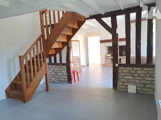 Maison à louer, 63m², Saint-Ouen-le-Pin