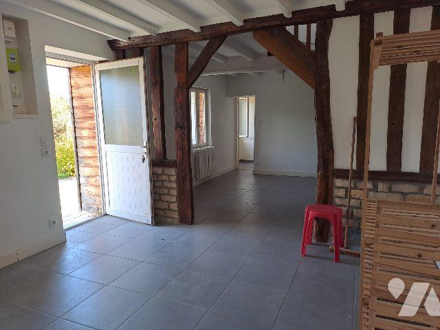 Maison à louer, 63m², Saint-Ouen-le-Pin