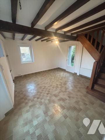 Maison à louer, 86m², Saint-Jean-de-Savigny