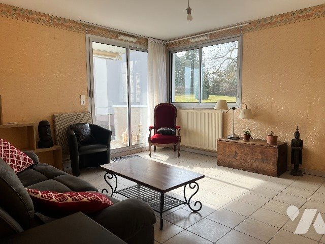 Appartement à vendre, 73m², Lons-le-Saunier