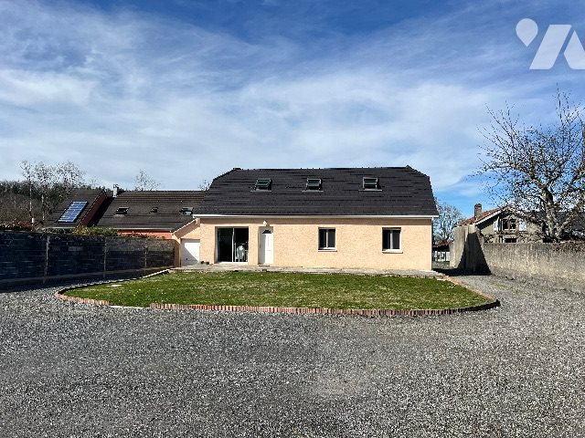 Maison à vendre, 118m², Trébons