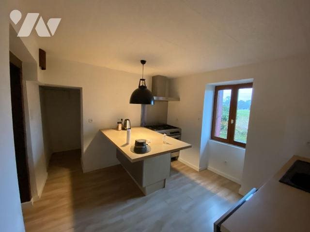 Maison à louer, 225m², Gévezé