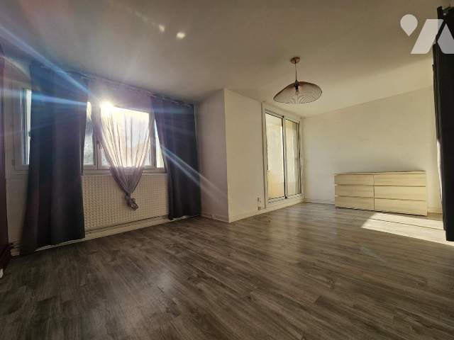 Appartement à louer, 49m², Loiré