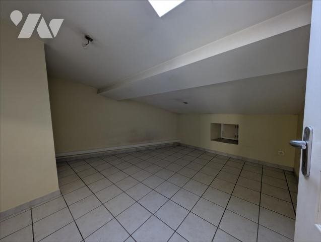 Appartement à louer, 49m², Montoison