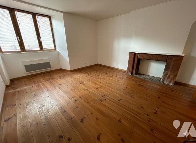 Maison à louer, 118m², Bais