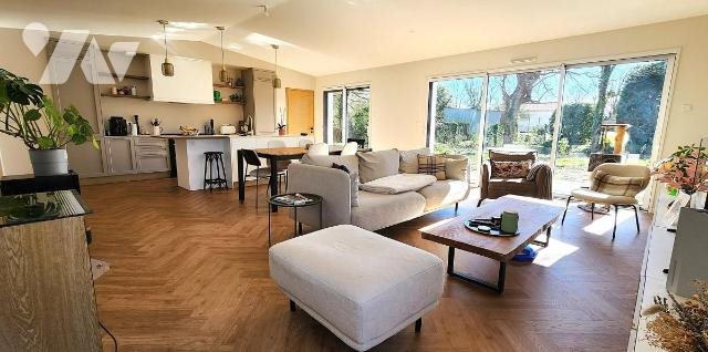 Maison à vendre, 94m², Châteauneuf