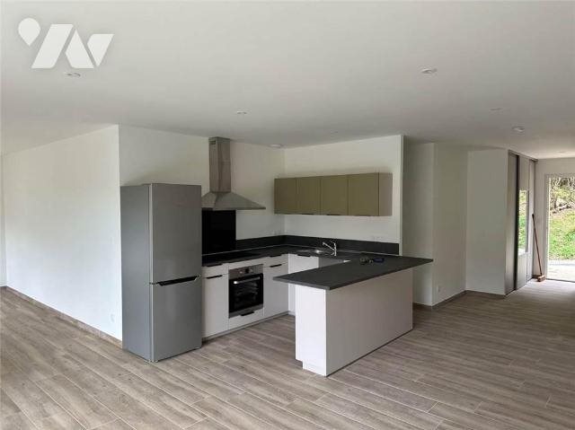 Maison à louer, 98m², Massignieu-de-Rives