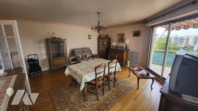 Appartement à vendre, 70m², Orléans