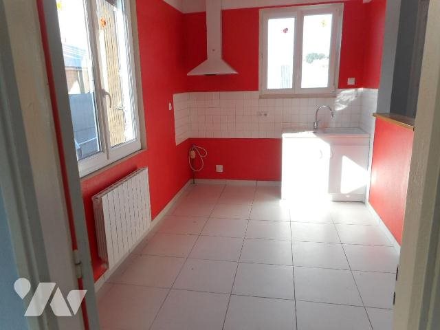 Maison à louer, 55m², Pierres