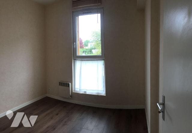 Appartement à louer, 36m², Irodouër