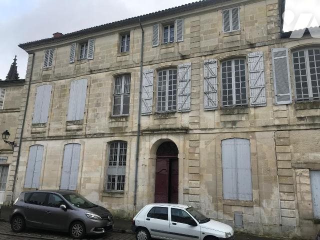 Appartement à vendre, 76m², Saintes