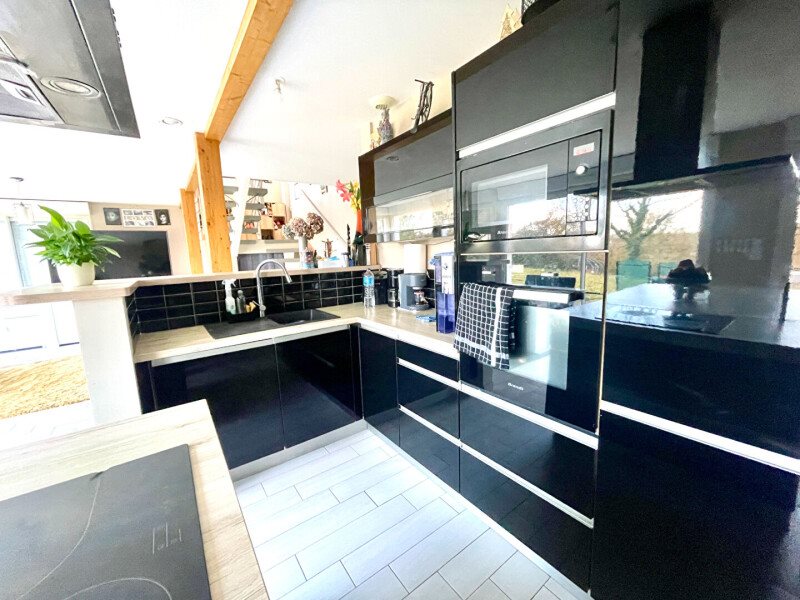 Maison à vendre, 130m², Sauveterre-de-Rouergue