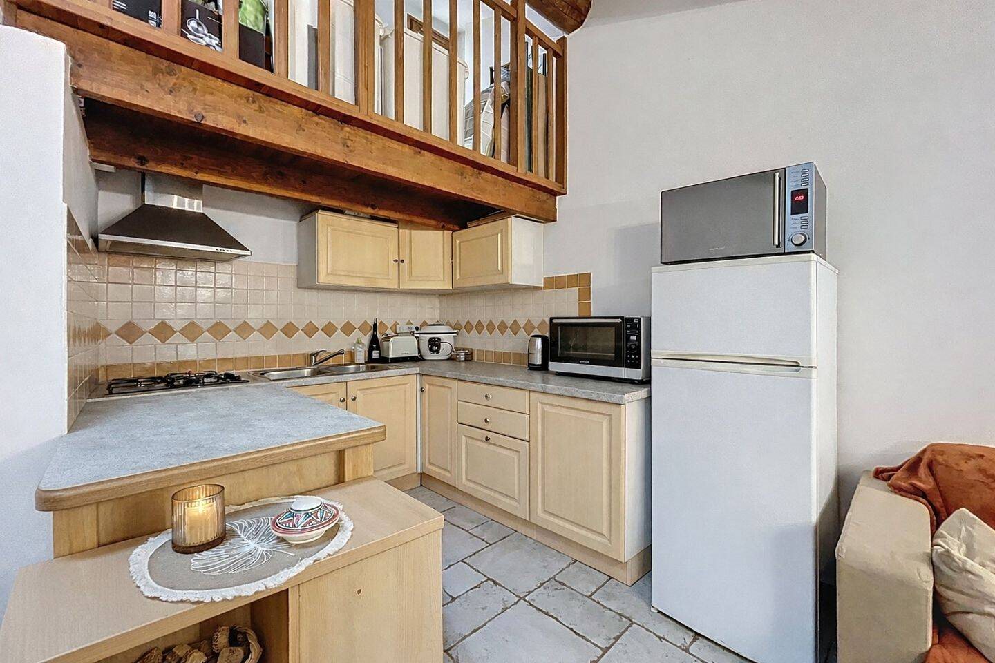 Appartement à louer, 60m², Mirabel-aux-Baronnies