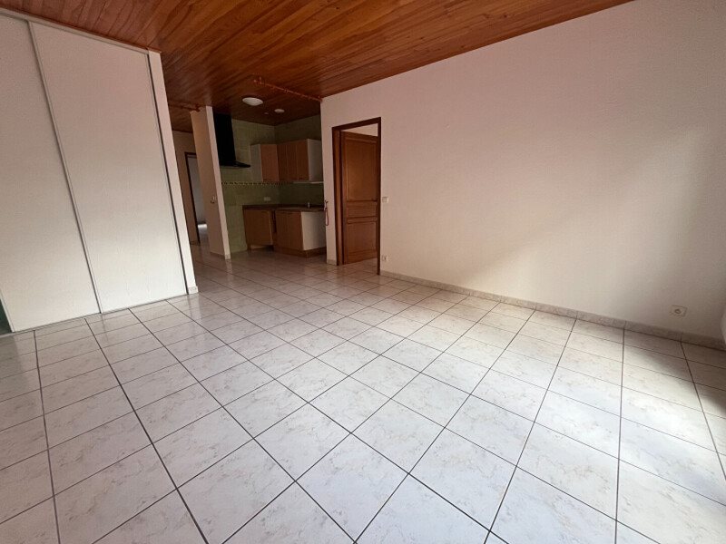 Appartement à louer, 79m², Espira-de-l'Agly