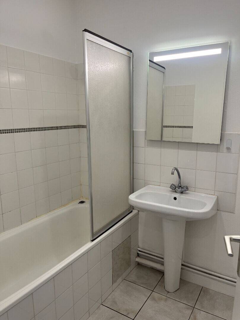 Appartement à louer, 36m², Lyon 8ème