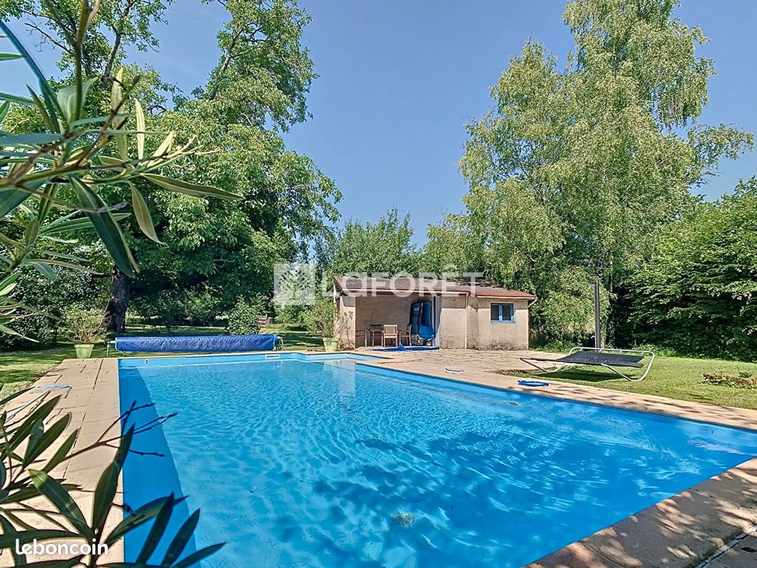 Maison à vendre, 323m², Luxeuil-les-Bains