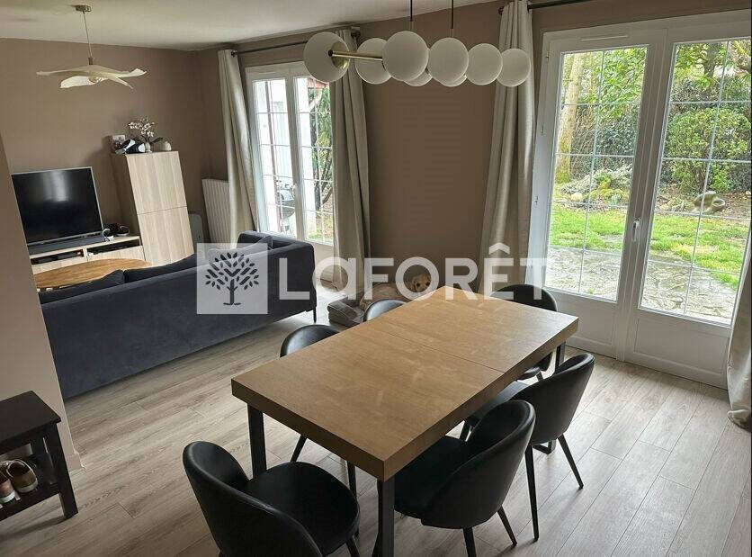 Maison à louer, 146m², Pontault-Combault