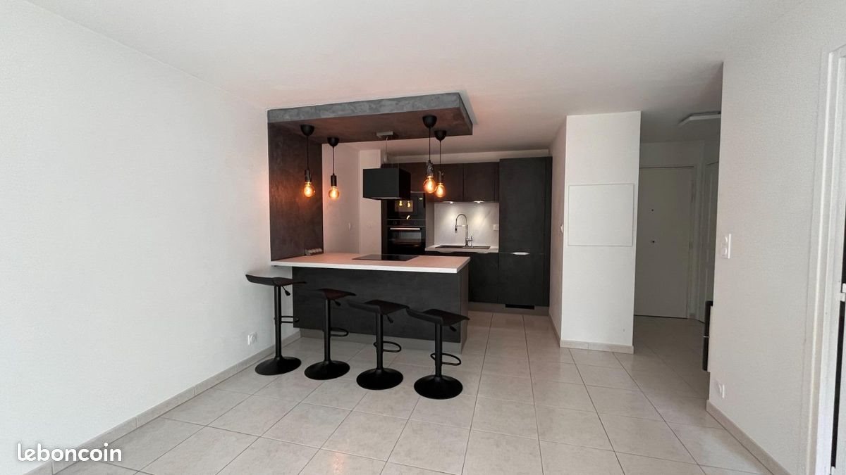 Appartement à louer, 42m², Baud