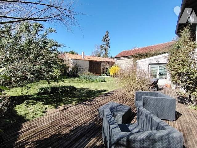 Maison à vendre, 191m², Mirebeau