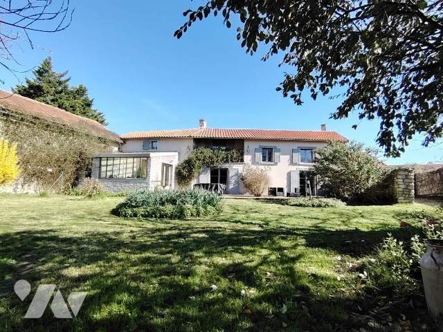 Maison à vendre, 191m², Mirebeau