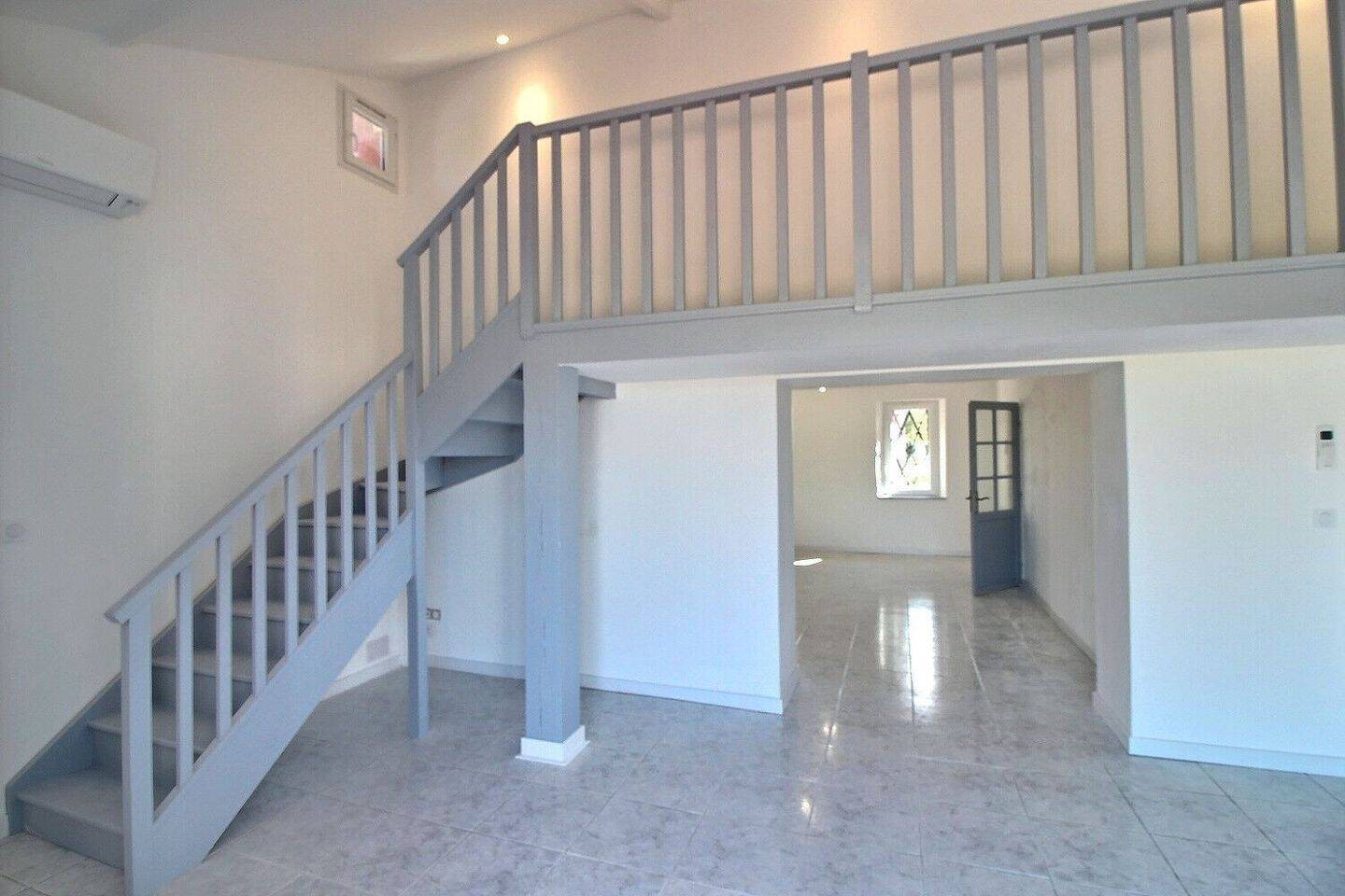 Maison à louer, 150m², Grenade