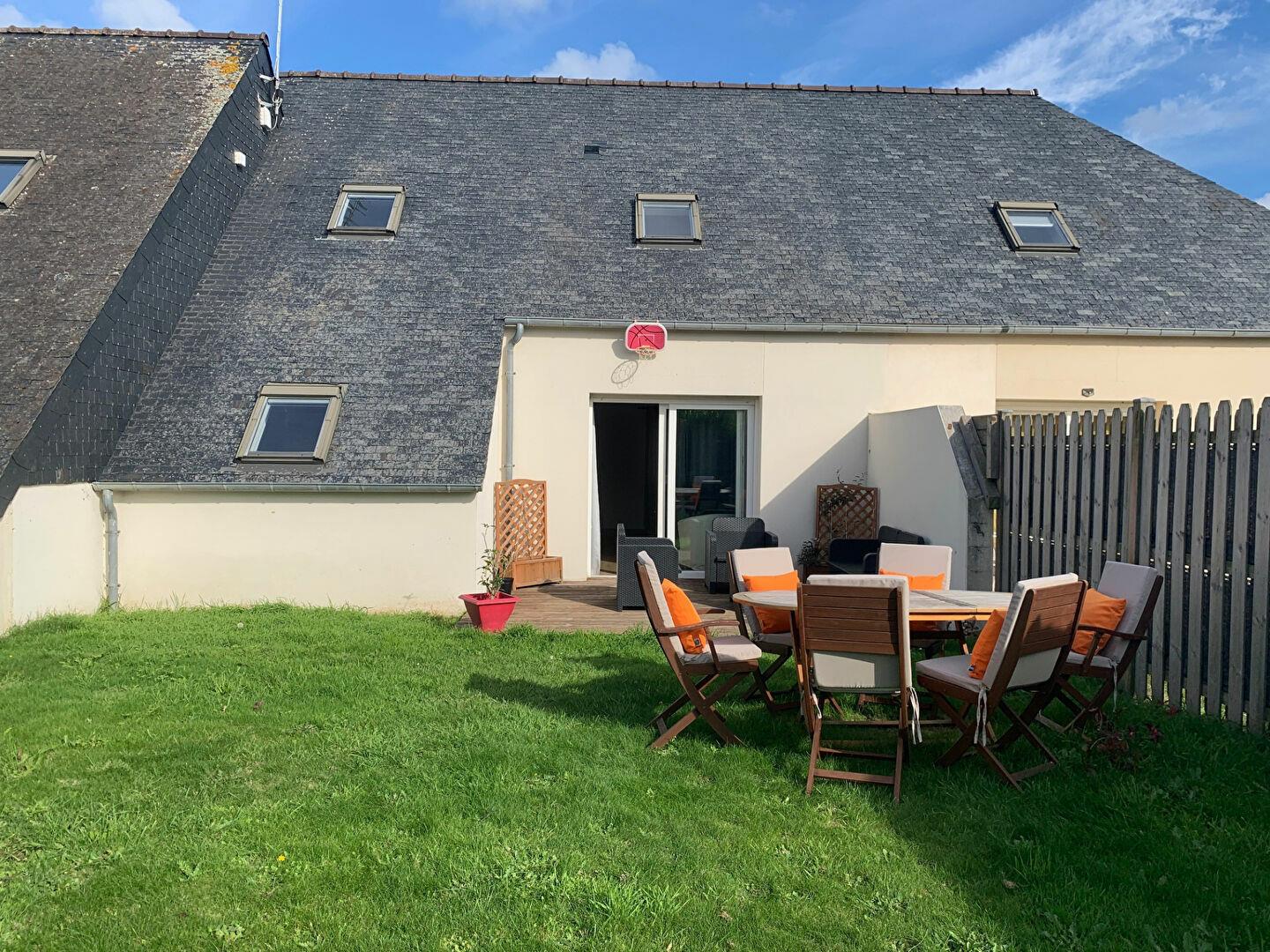 Maison à louer, 66m², Yffiniac