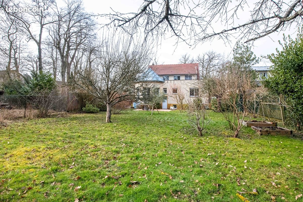 Maison à vendre, 235m², La Celle-Saint-Cloud