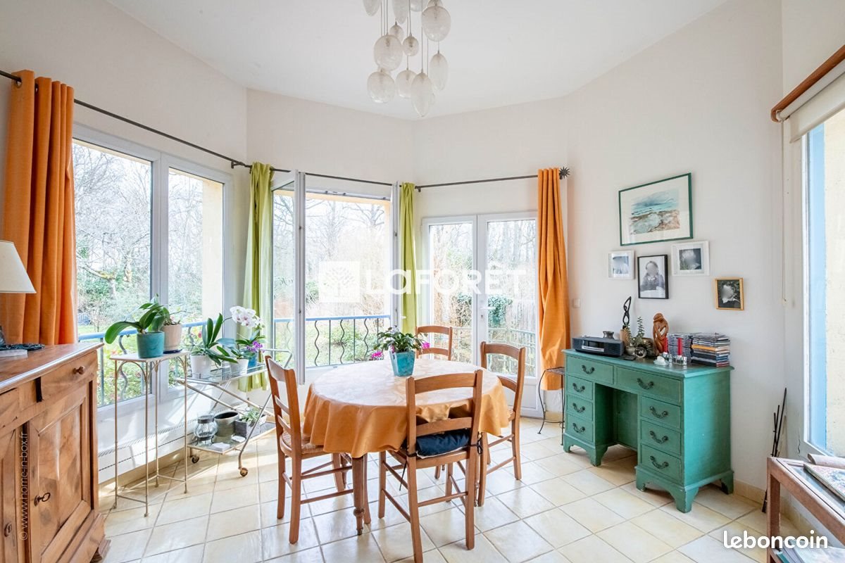 Maison à vendre, 235m², La Celle-Saint-Cloud