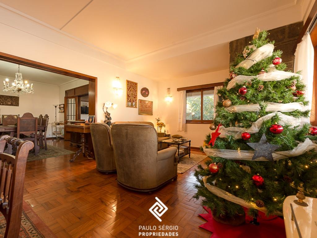Luxury 10 bedroom property located in Amarante