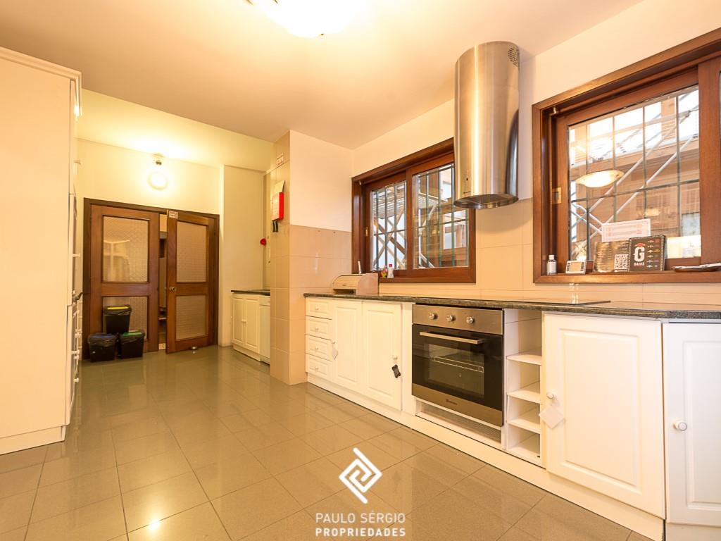 Luxury 10 bedroom property located in Amarante