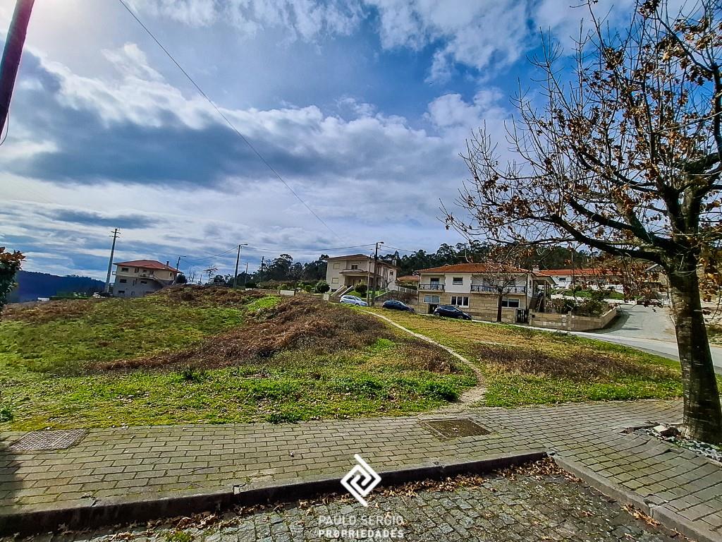 Land for construction in Silvares - Fafe