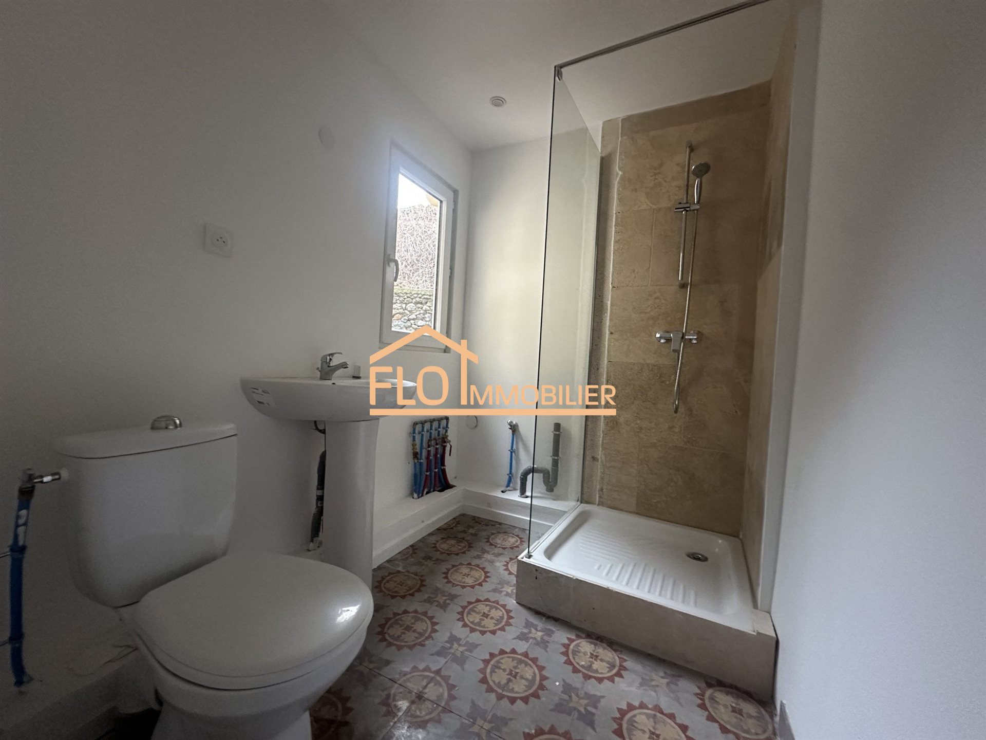 Appartement à louer, 24m², Bessan