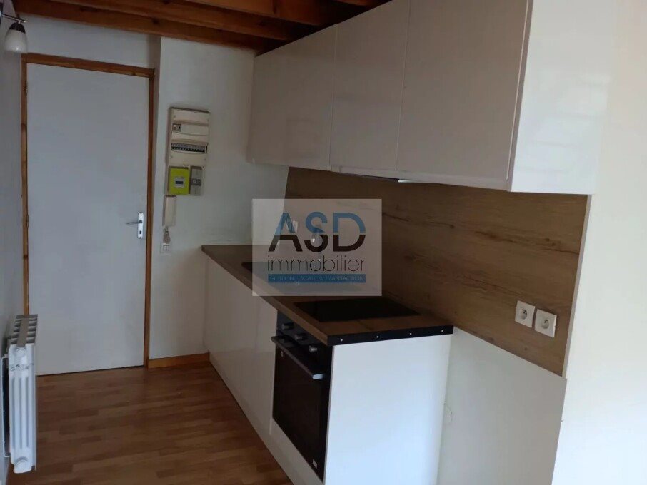 Appartement à louer, 30m², Comines