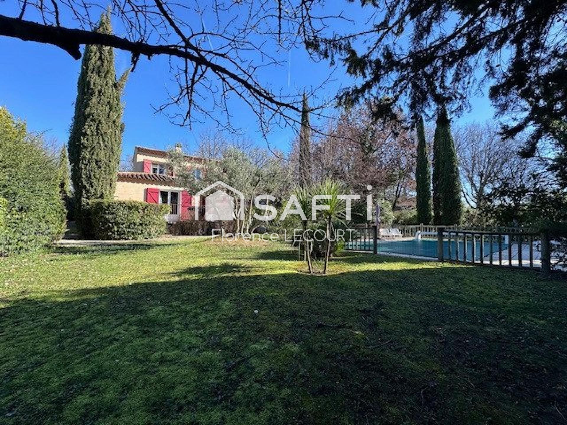 Maison à vendre, 119m², Saint-Maximin-la-Sainte-Baume