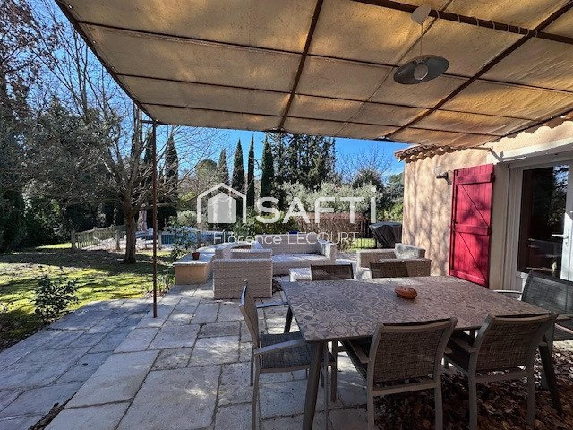 Maison à vendre, 119m², Saint-Maximin-la-Sainte-Baume