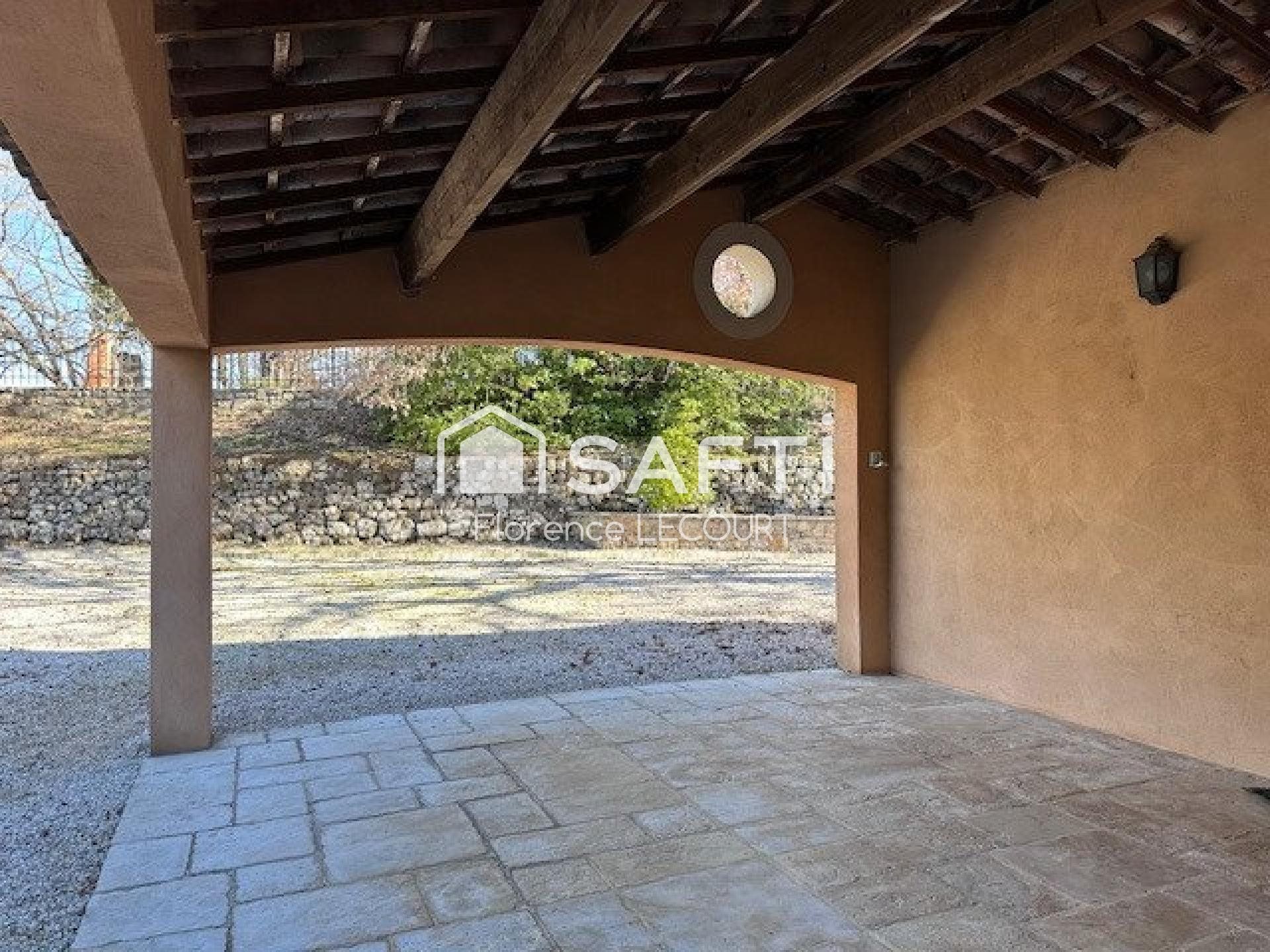 Maison à vendre, 119m², Saint-Maximin-la-Sainte-Baume