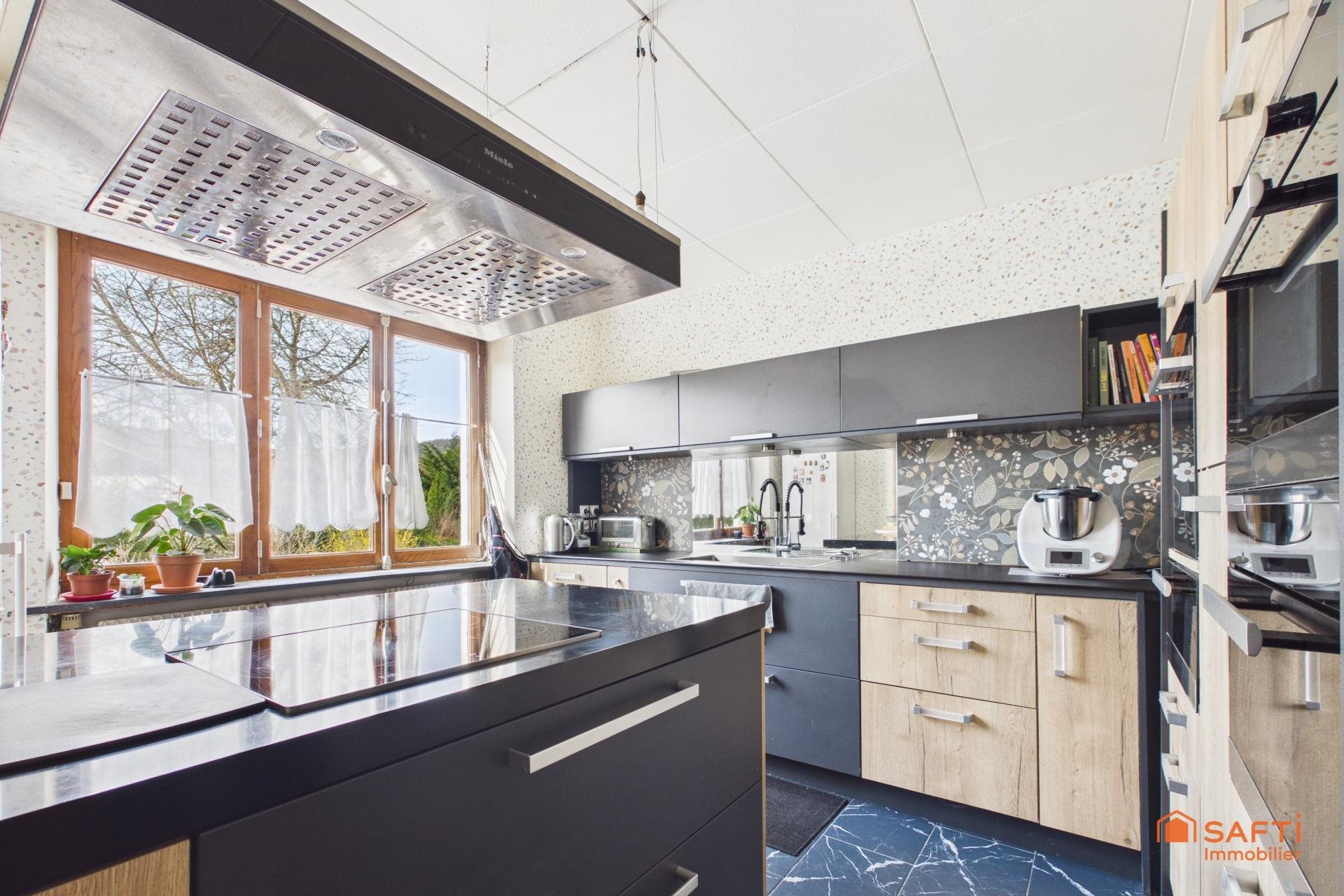 Maison à vendre, 155m², Saint-Nabord