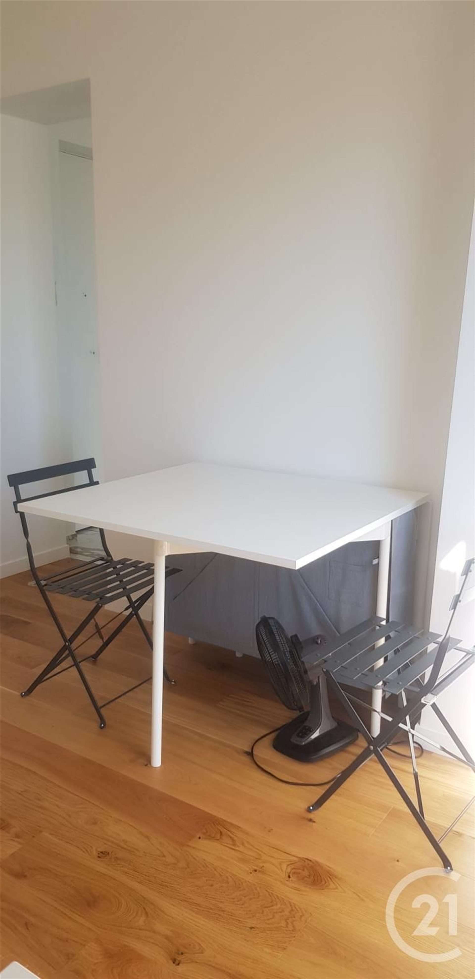 Appartement à louer, 19m², Paris 11ème
