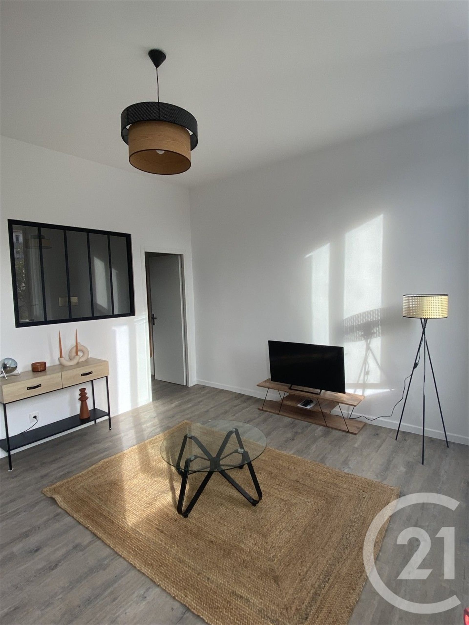 Appartement à louer, 47m², Marseille 4ème