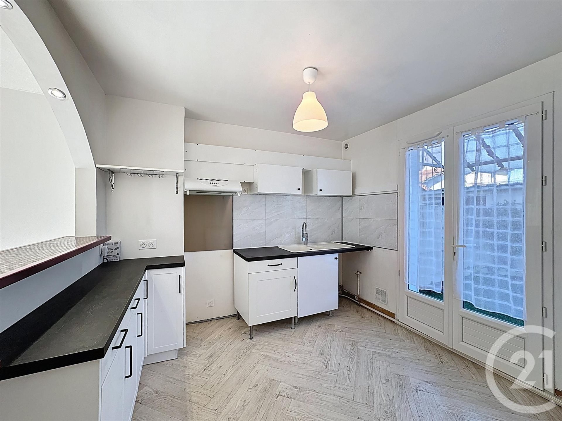 Maison à louer, 71m², Salbris