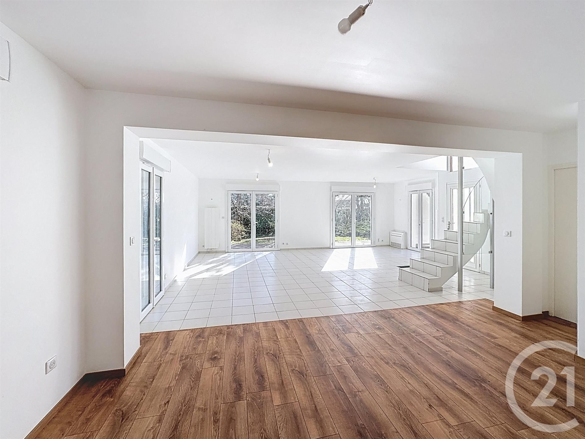 Maison à vendre, 299m², Salbris