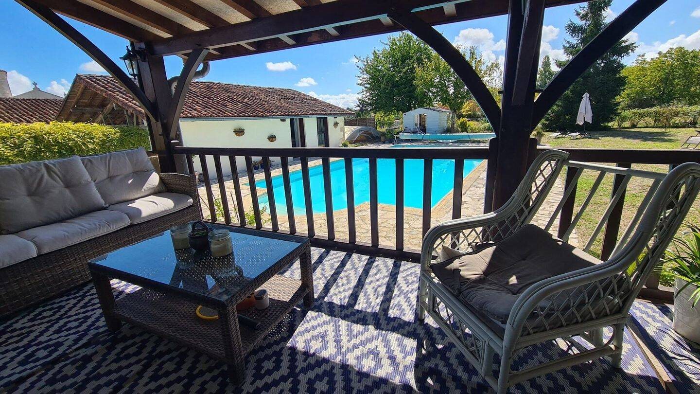 Maison à vendre, 198m², Saint-Romain