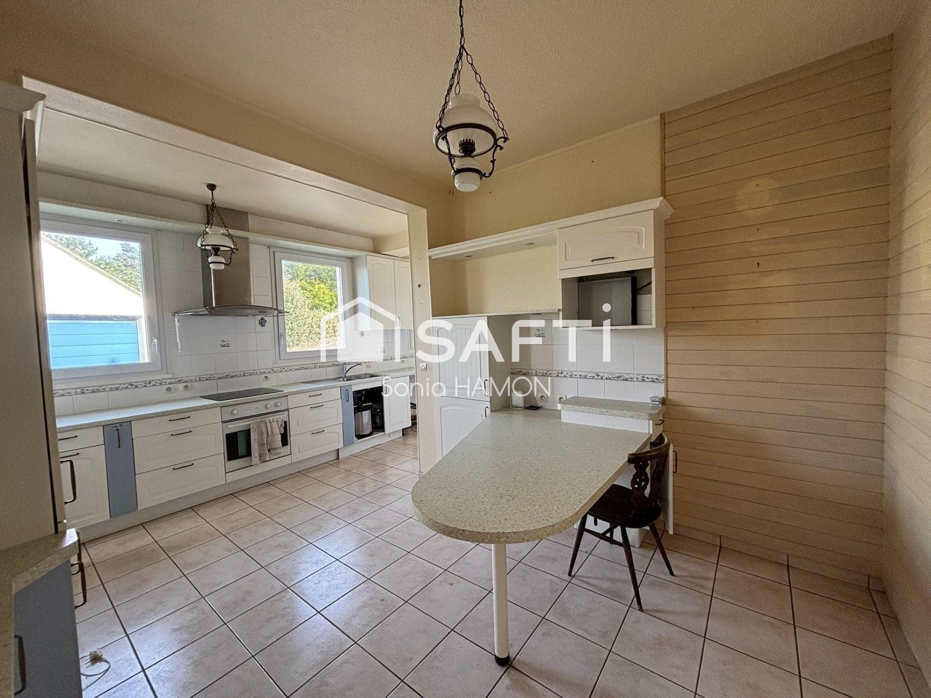 Maison à vendre, 173m², Carantec