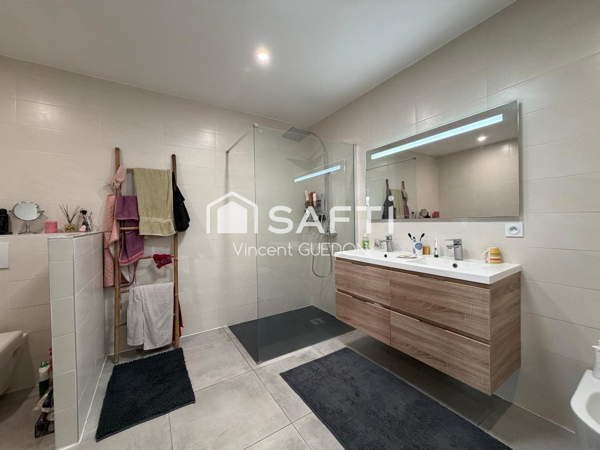 Maison à vendre, 105m², Pia