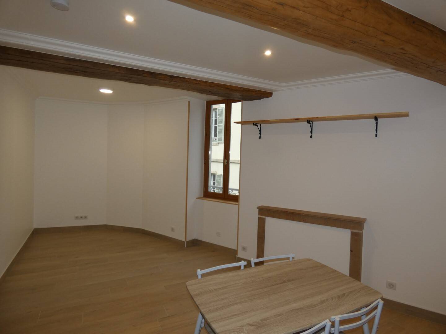 Appartement à louer, 41m², Beaune