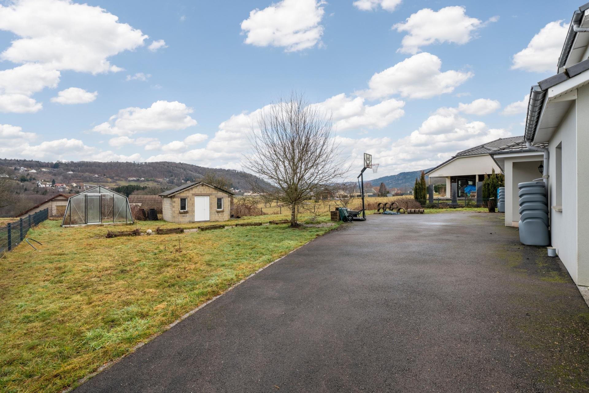 Maison à vendre, 160m², Saint-Nabord