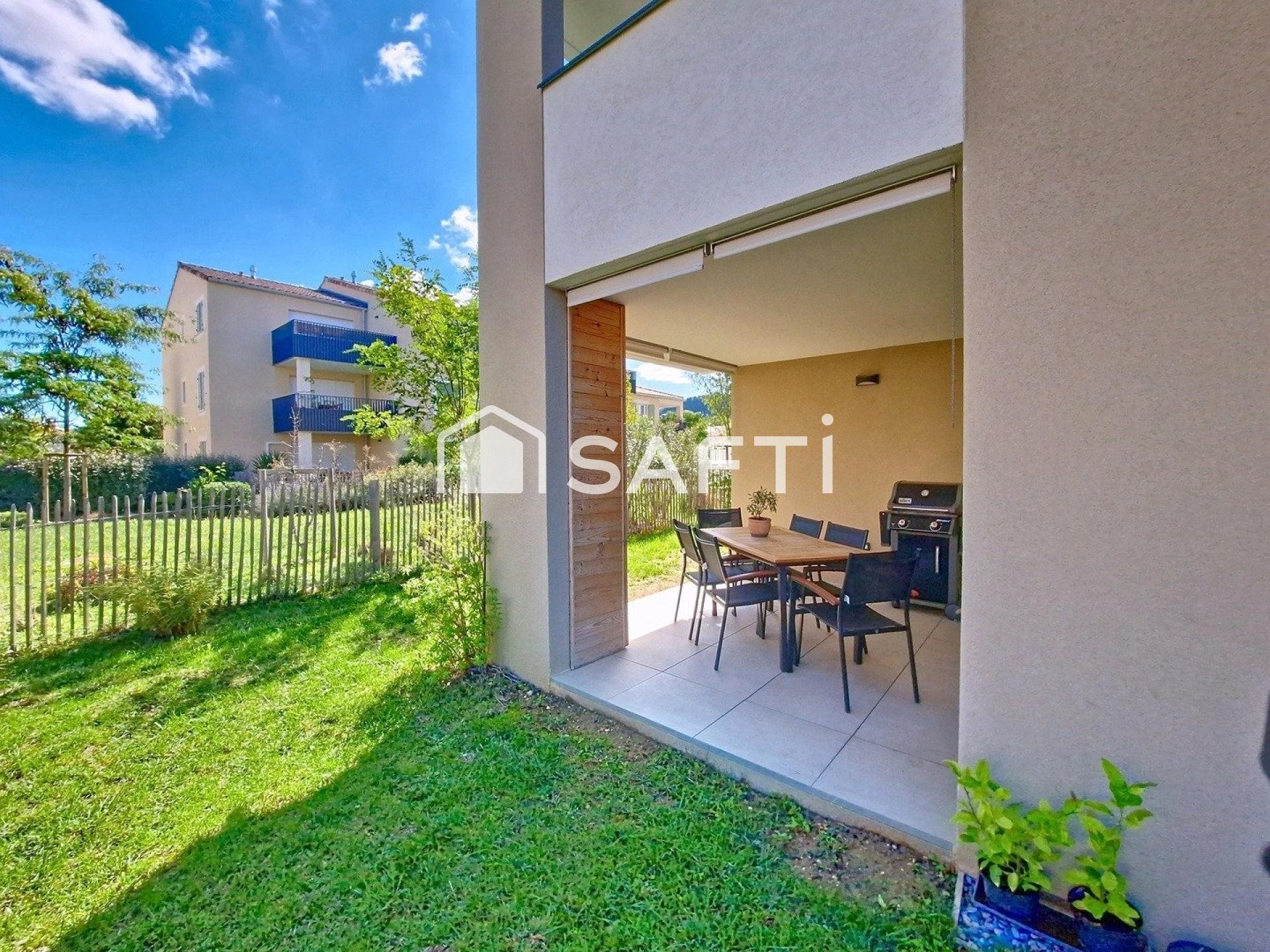 Appartement à vendre, 40m², Le Puy-Sainte-Réparade