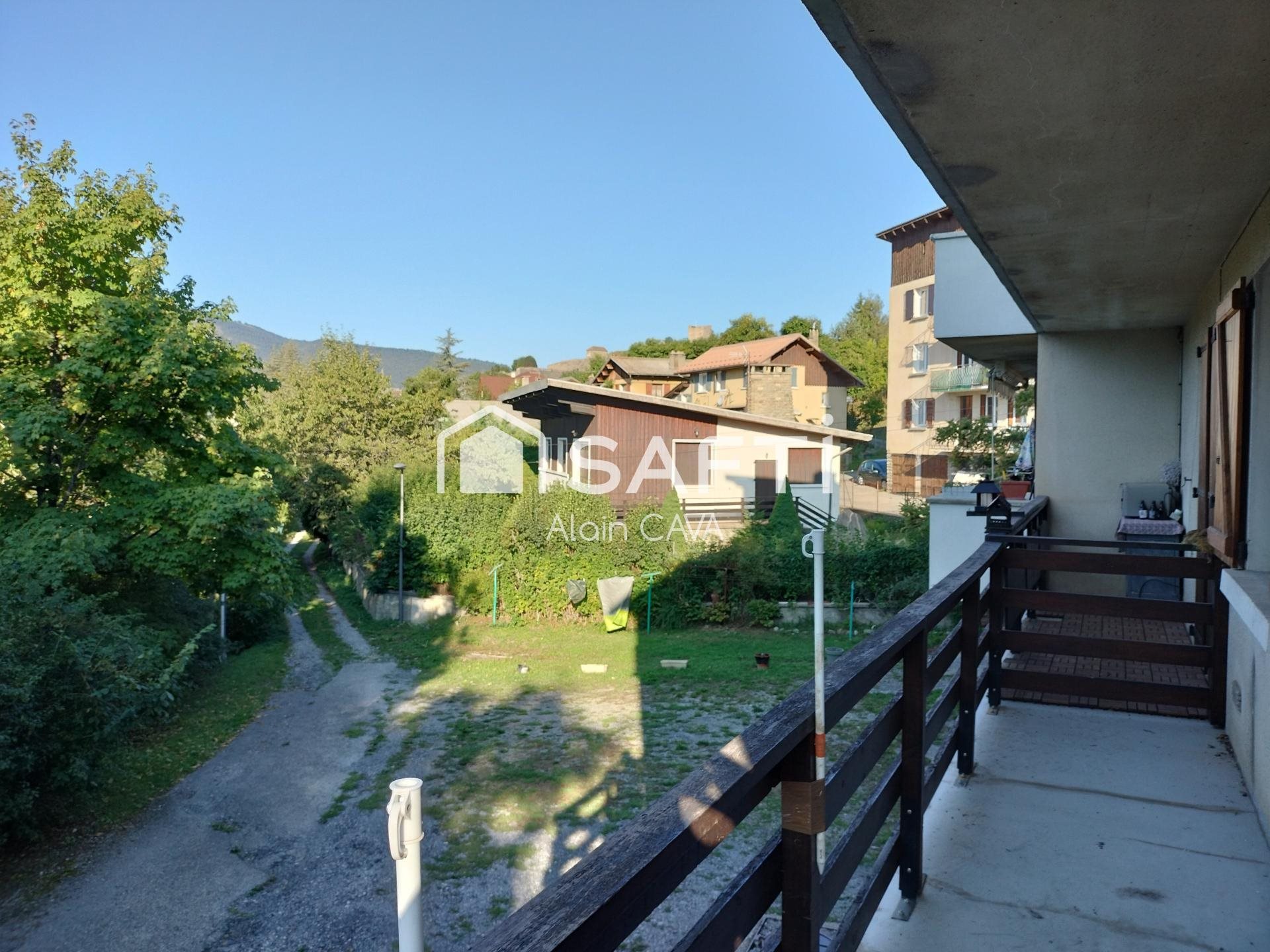 Appartement à vendre, 44m², Seyne (Le Grand Puy)