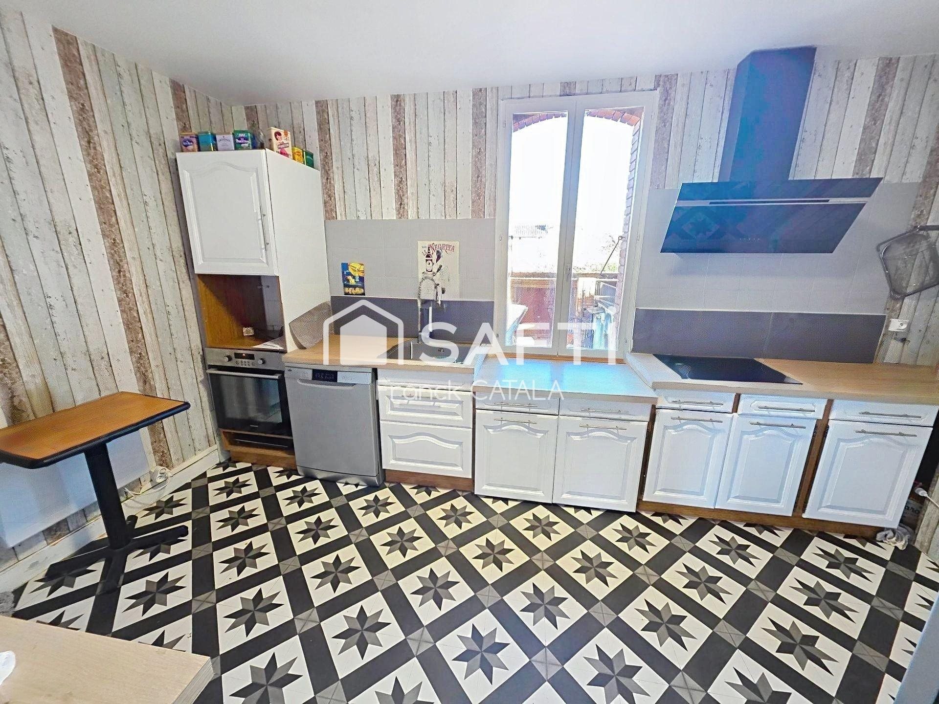Appartement à vendre, 370m², Villenouvelle