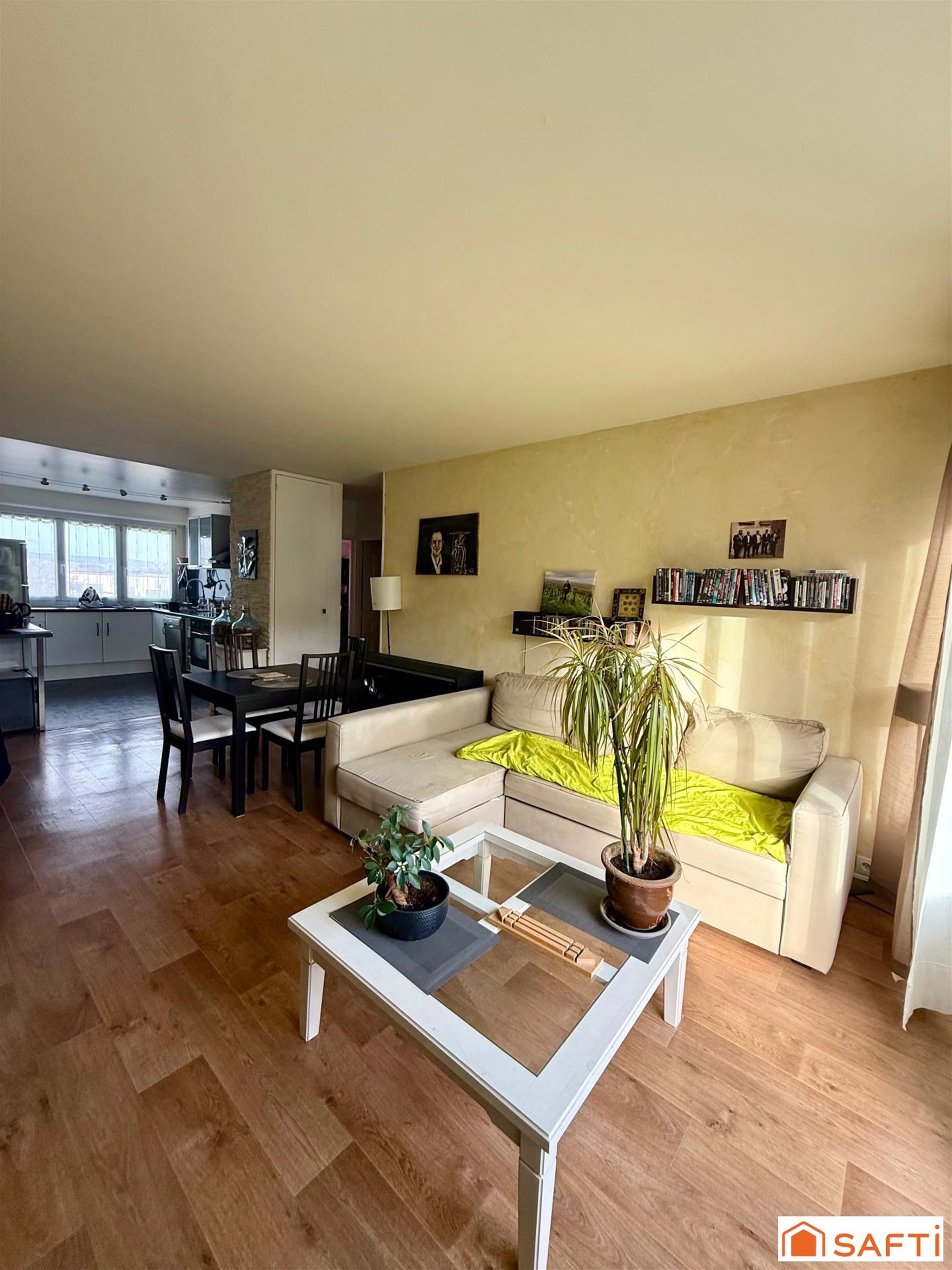 Appartement à vendre, 64m², Epône